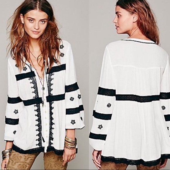 Free People Tops - Free People boho black & white iris peasant blouse